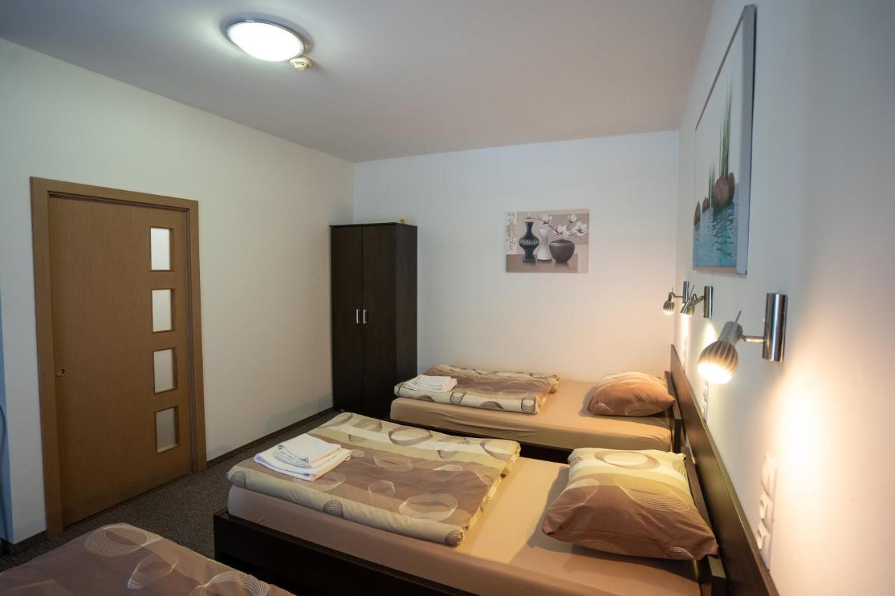 Penzion Toscana Nitra Exterior foto