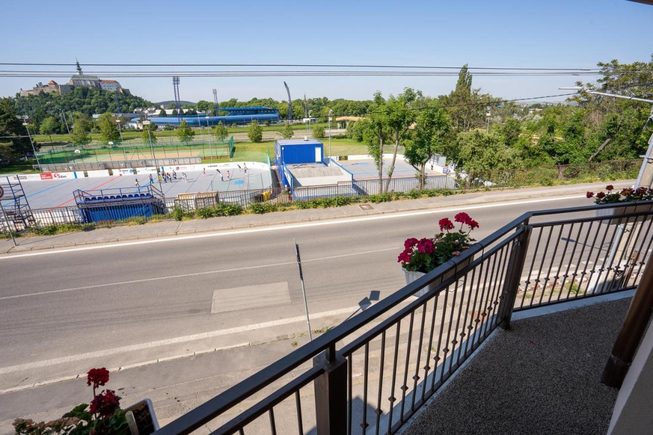 Penzion Toscana Nitra Exterior foto